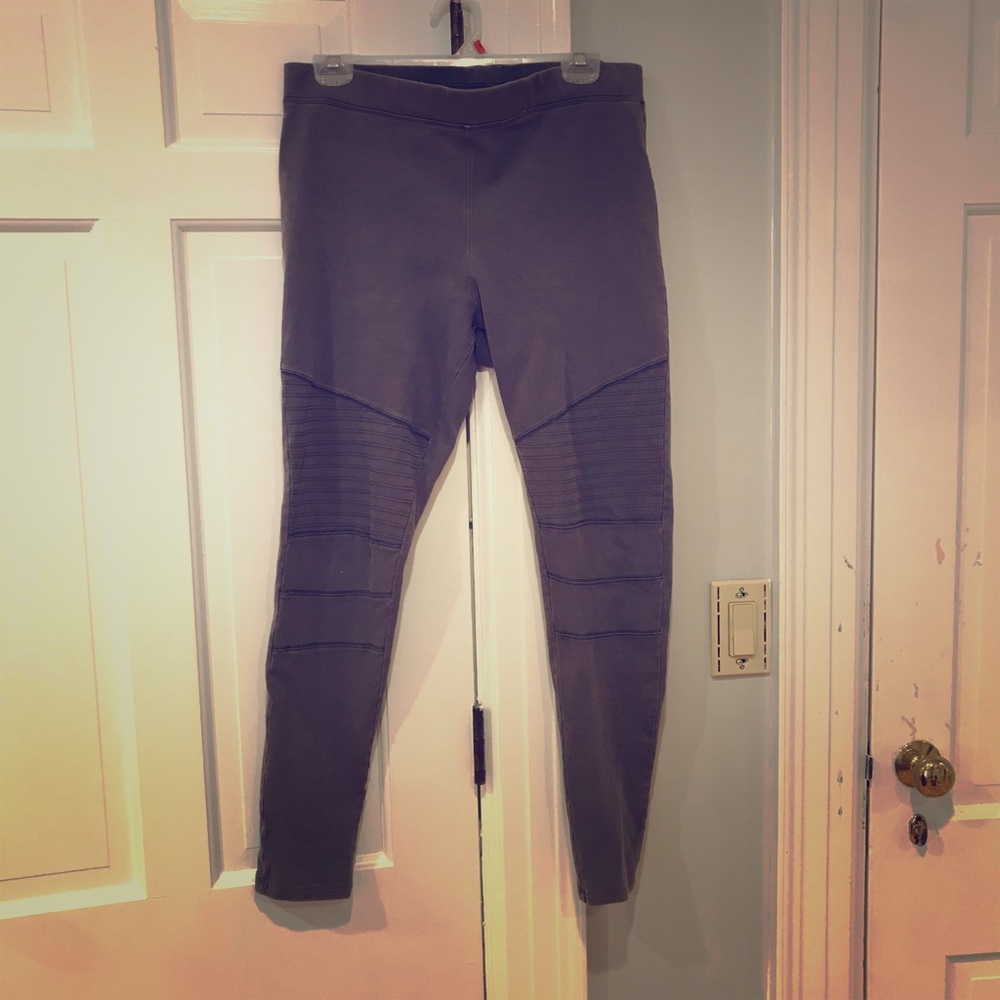 Express Motto Leggings-Size Large- gray
